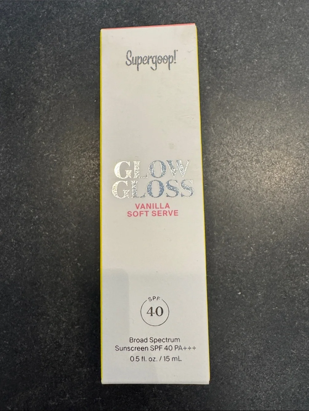 Supergoop Glow Gloss spf 40 Vanilla Soft Serve